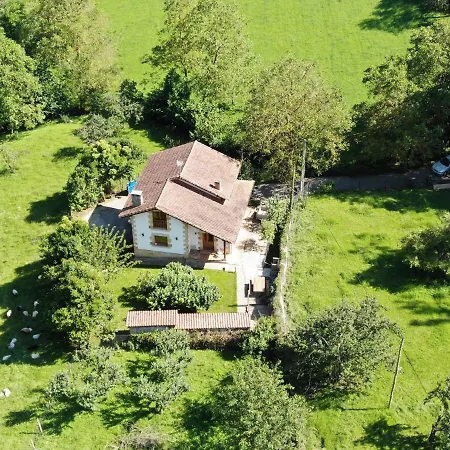 Casa El Vinadal Σαλέ Arguebanes